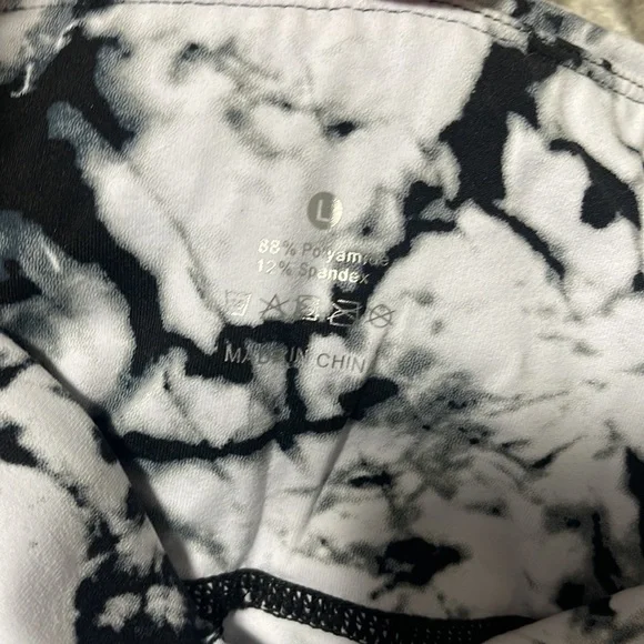 Women’s Size Large White/Black Marble Pattern High Waisted Yoga Pants w Pockets - Picture 8 of 8